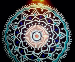 Rangoli: Kaarthigai maadhappirappu kolam
